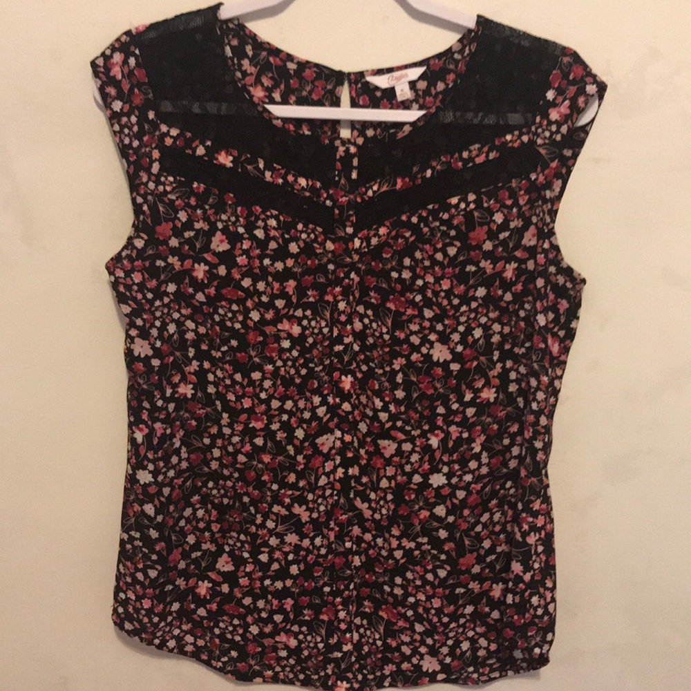 Floral print/ black lace🖤💗